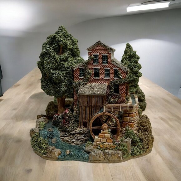 Lilliput Lane Falls Mill With Original Box from 1989 (no deed) - Picture 1 of 10